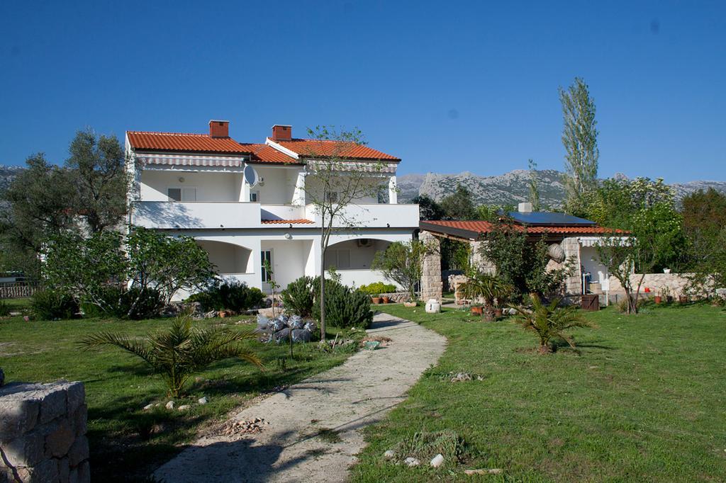 Apartments Punta Seline Cameră foto